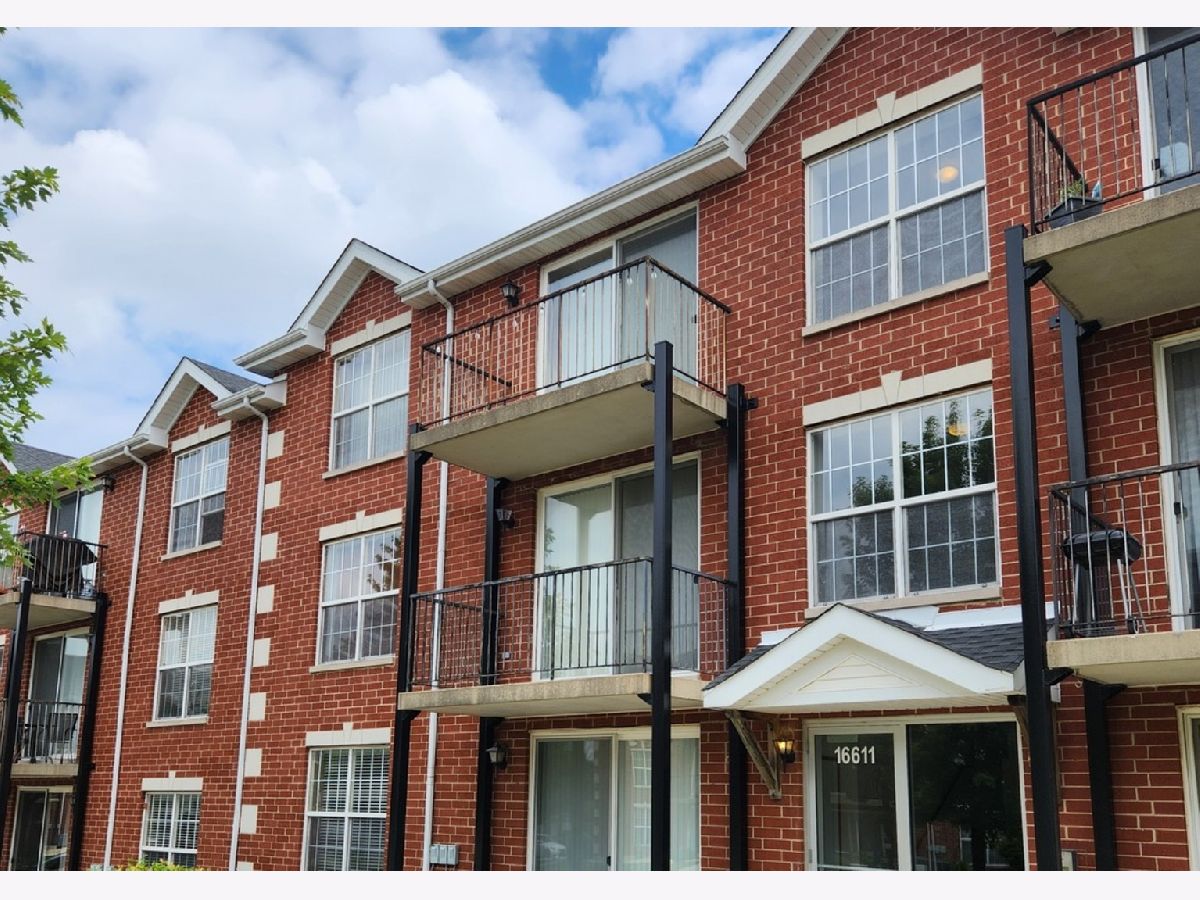  Rented Orland Park Illinois, 16611 Liberty