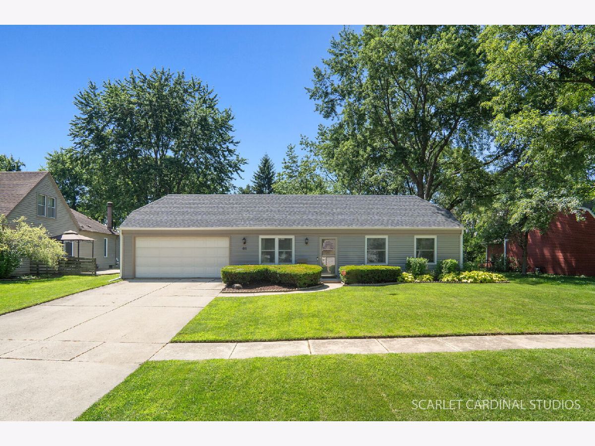 Homes & Townhomes For Sale Boulder Hill Montgomery Illinois, 61 Ingleshire Road