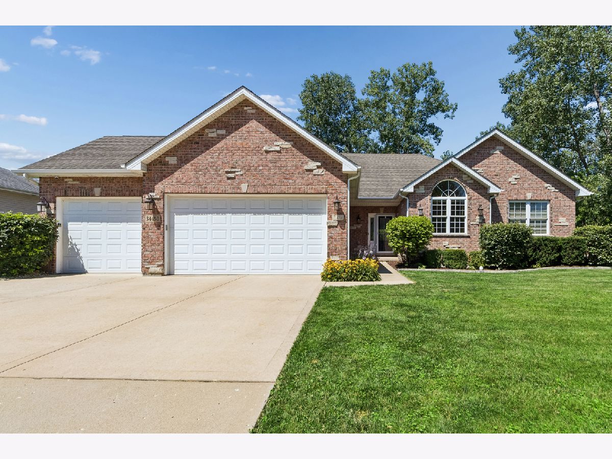  For Sale Ingleside Illinois, 34450 Sunshine Lane