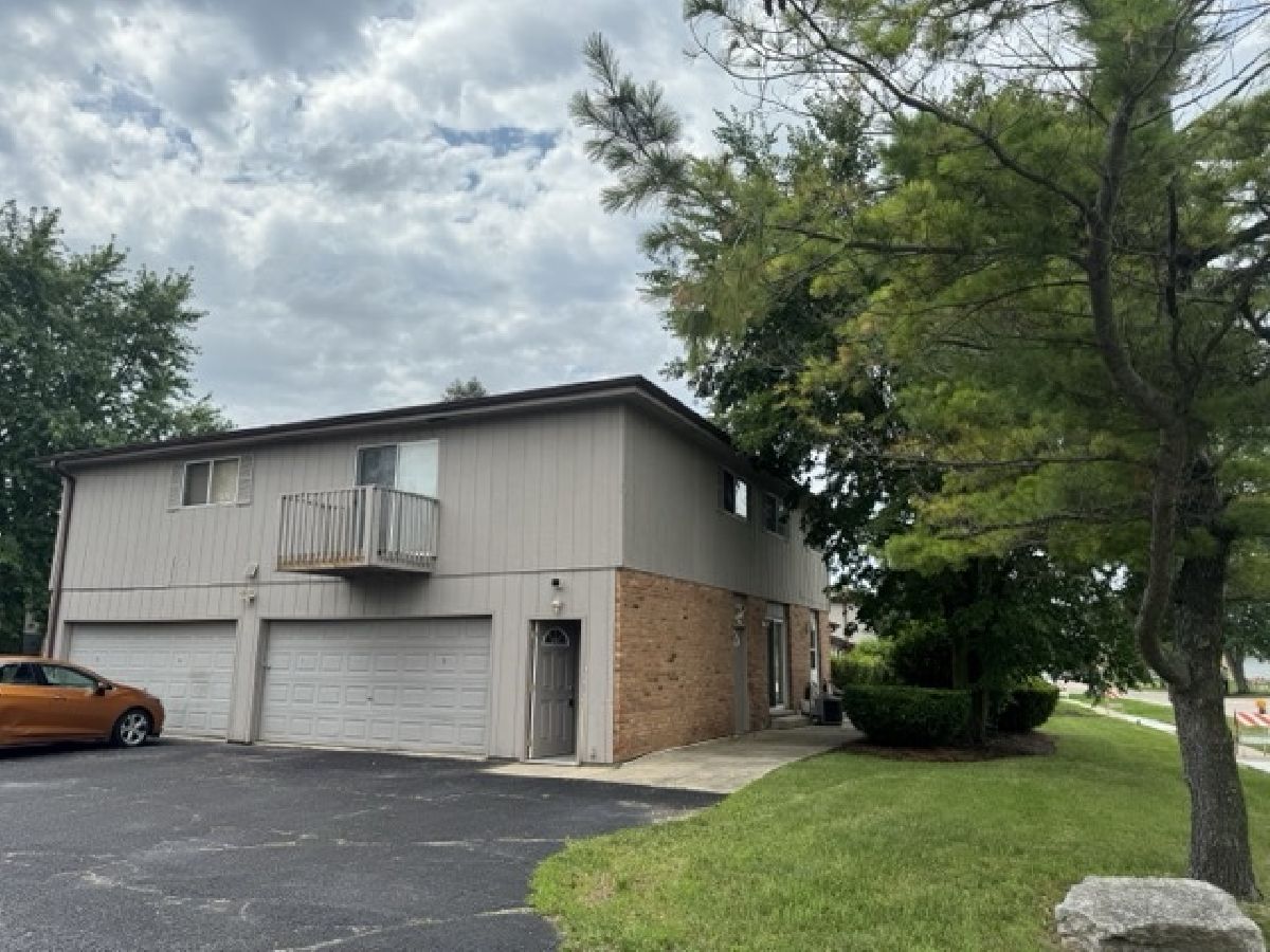  For Rent Yorkville Illinois, 104 Countryside