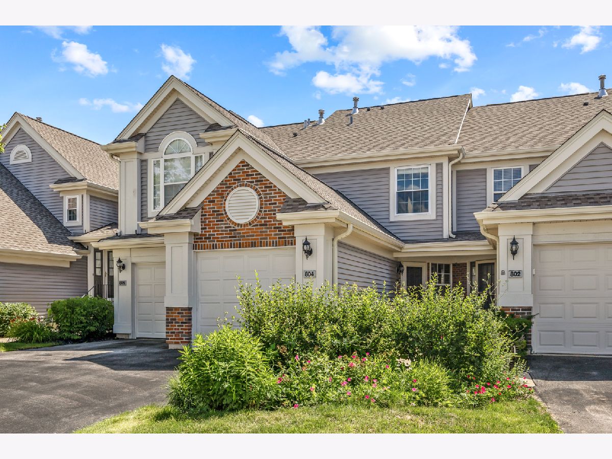 Townhomes & Condos & Homes Rented Talbots Mill Elk Grove Village Illinois, 804 Spring Creek