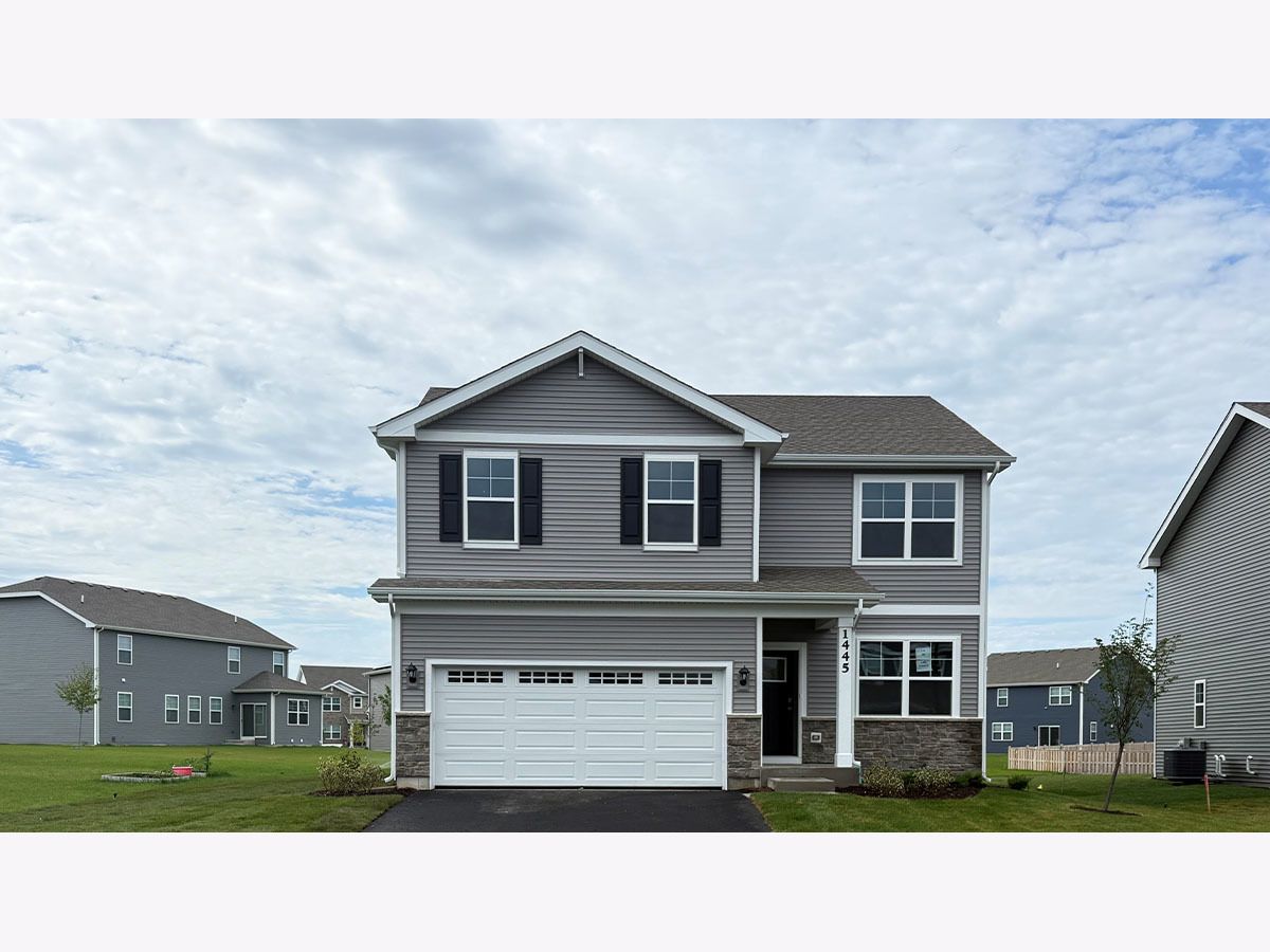  For Sale Oswego Illinois, 1445 Vintage Drive