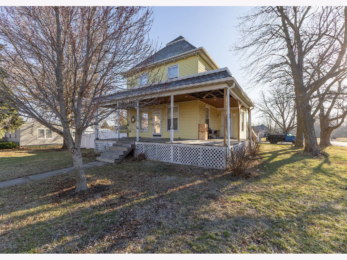  For Sale Atkinson Illinois, 112 State Street