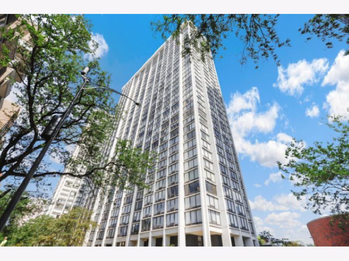 Condominiums For Rent Edgewater Plaza Chicago Illinois, 5445 Sheridan