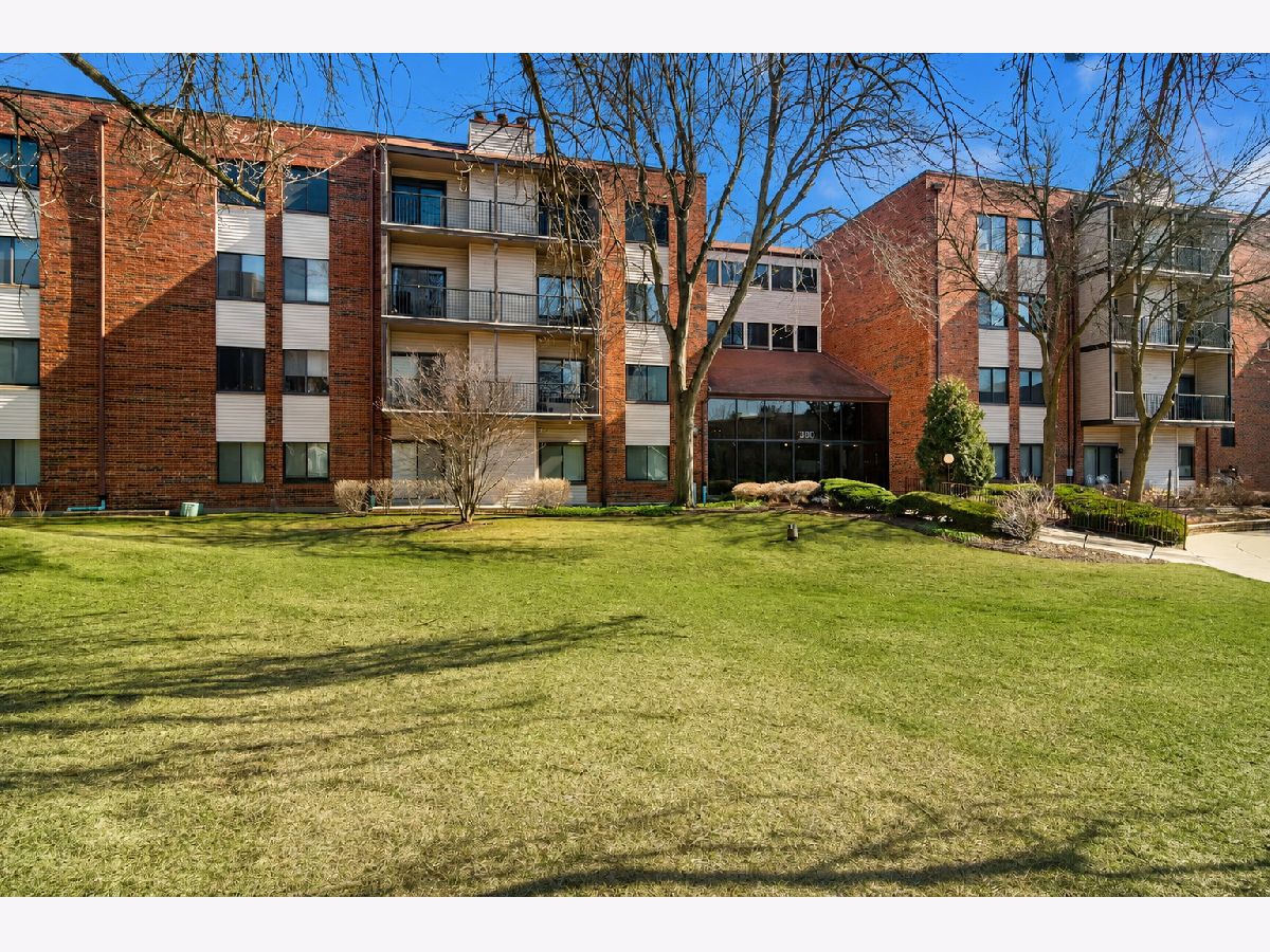  For Sale Northbrook Illinois, 3030 Pheasant Creek Drive