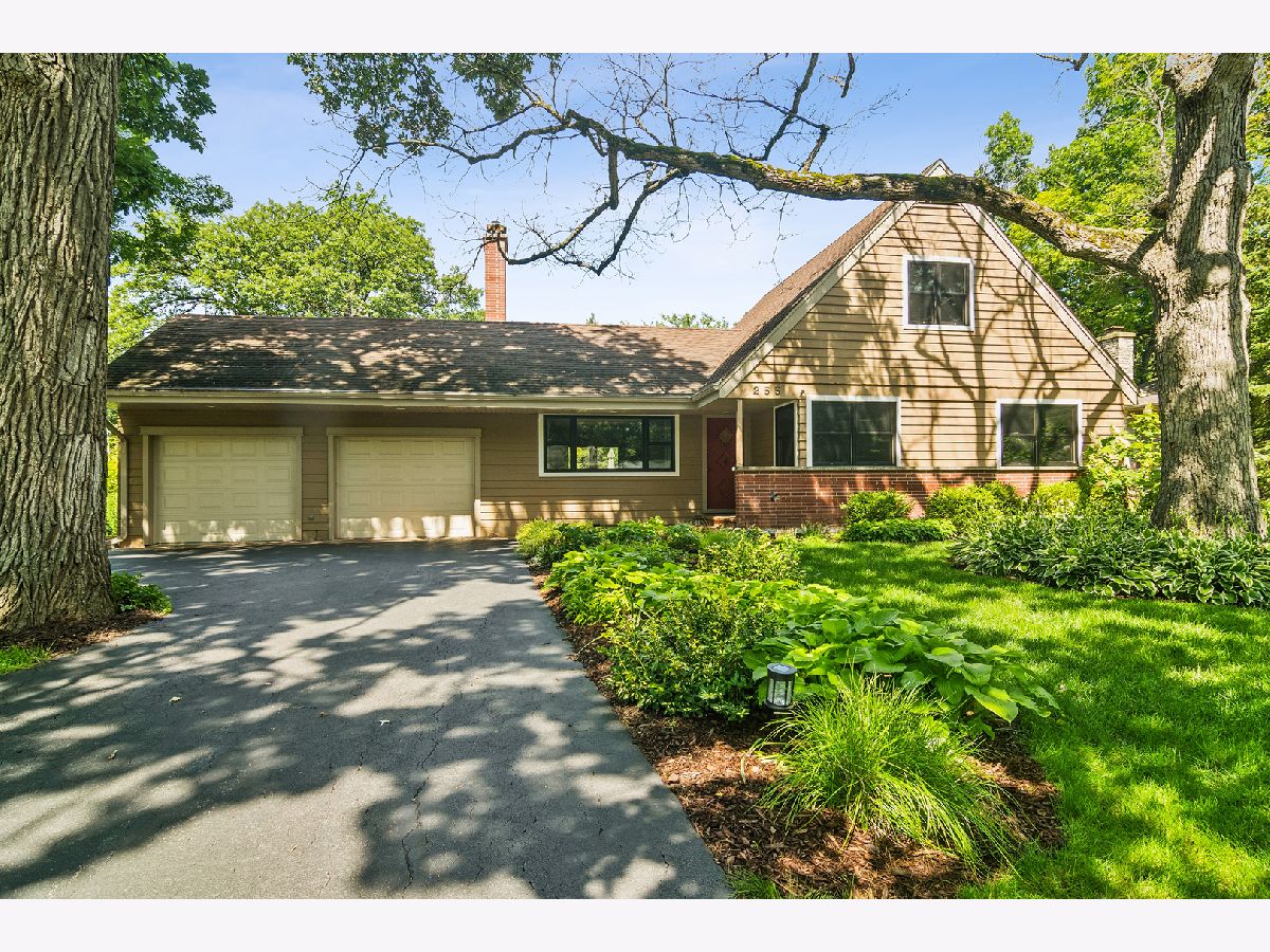  For Sale Lake Zurich Illinois, 255 West Lane