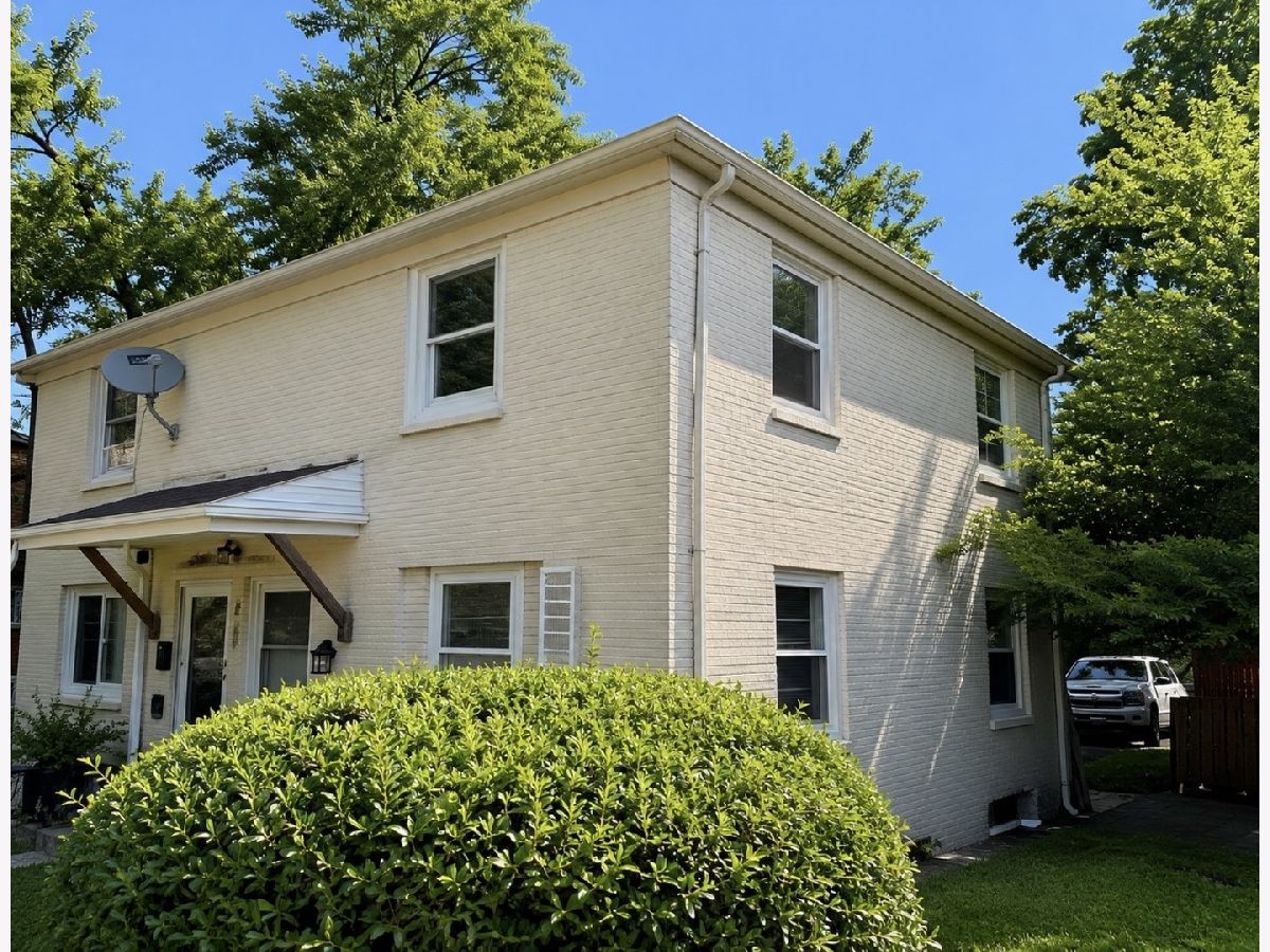  For Sale North Chicago Illinois, 1037 Glenn Drive