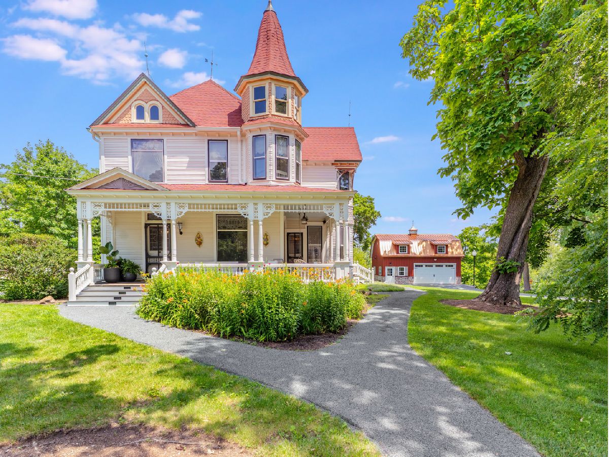  For Sale Richmond Illinois, 5802 Broadway Street