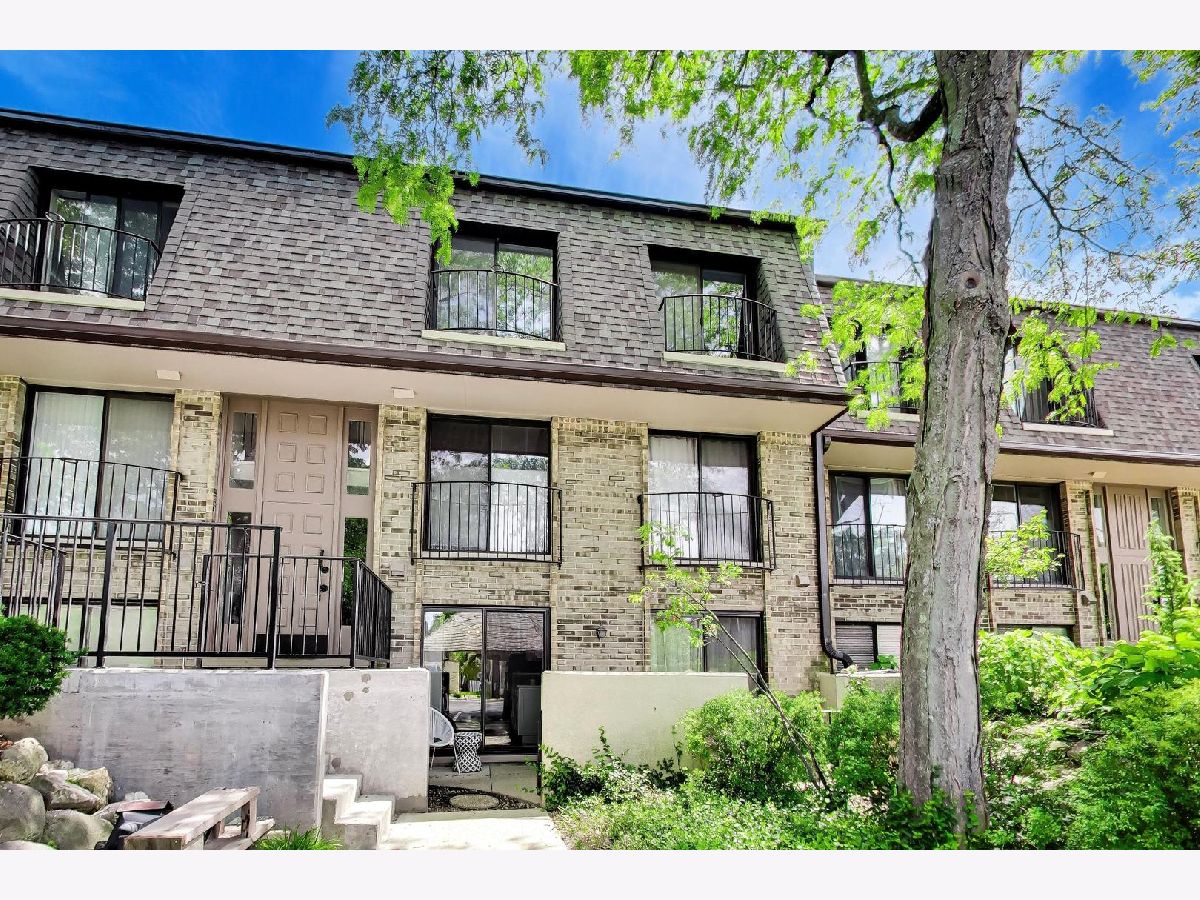  For Sale Northfield Illinois, 1714 Northfield Square