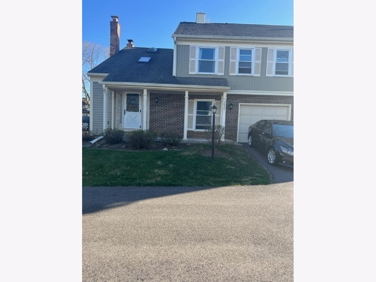  For Rent Schaumburg Illinois, 2634 College Hill