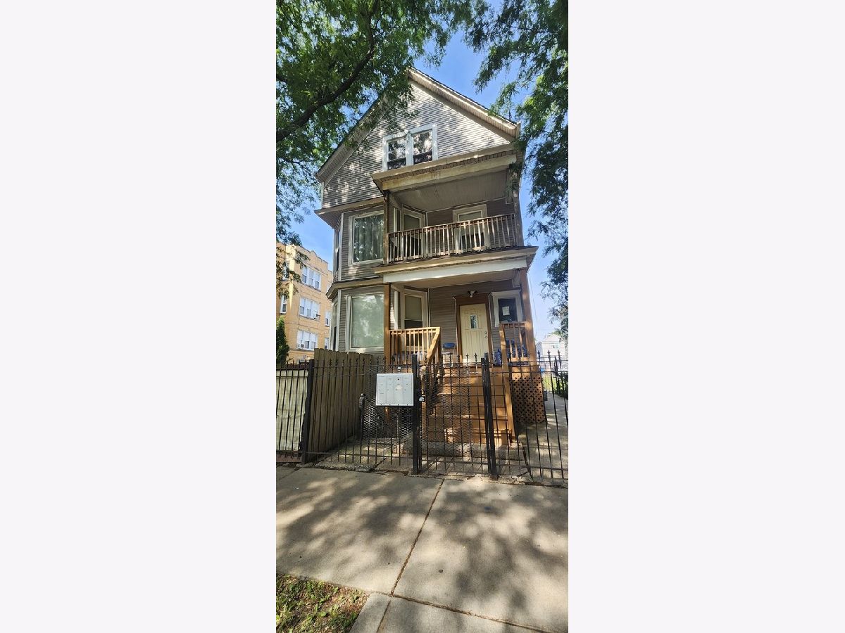  Rented Chicago Illinois, 2032 Kostner