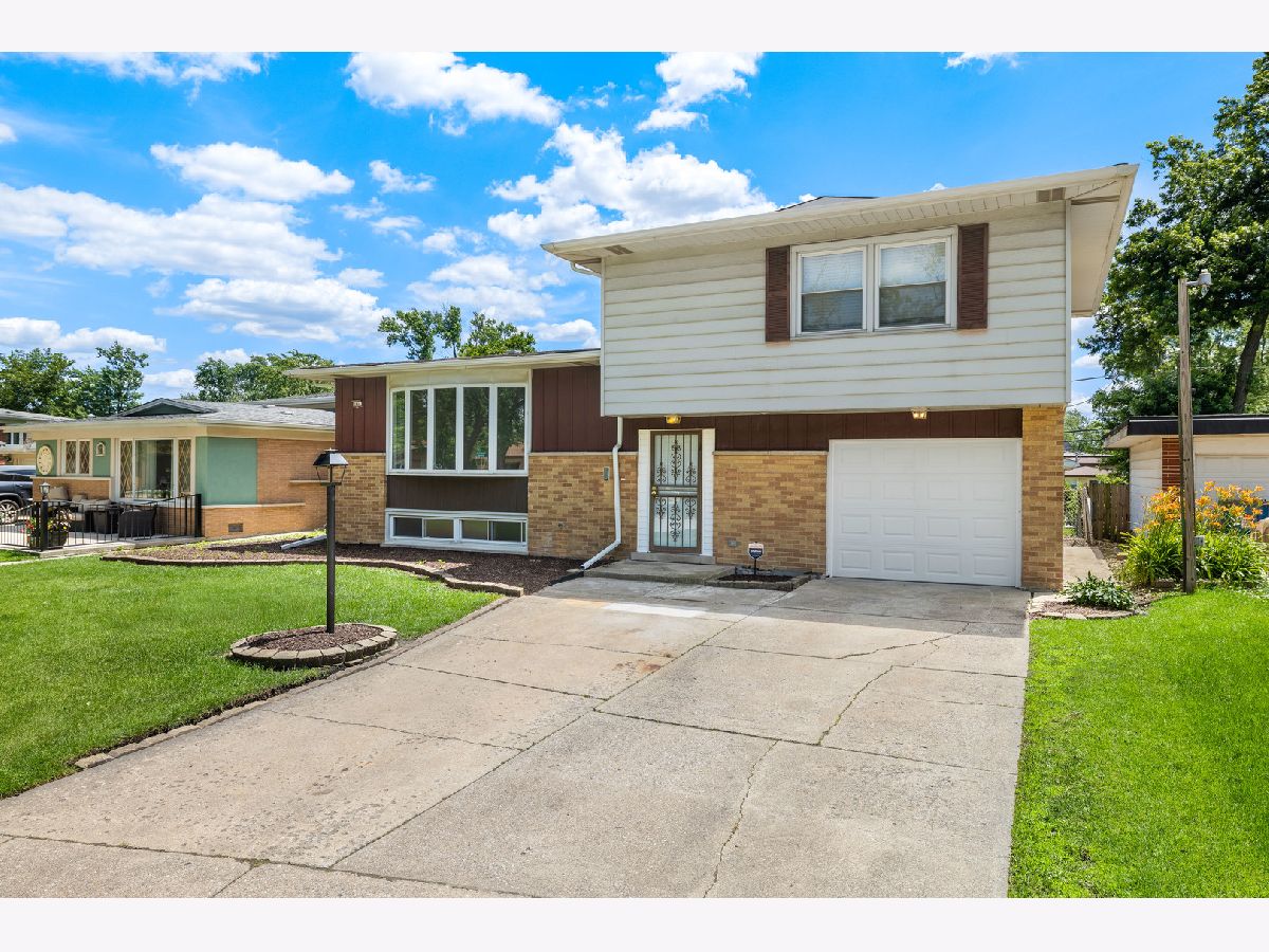 Rented Chicago Heights Illinois, 146 Pleasant
