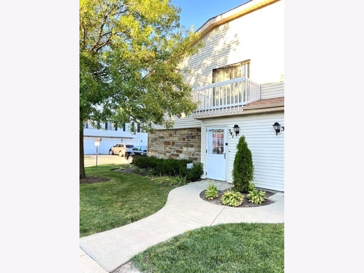  For Rent Vernon Hills Illinois, 341 Jefferson