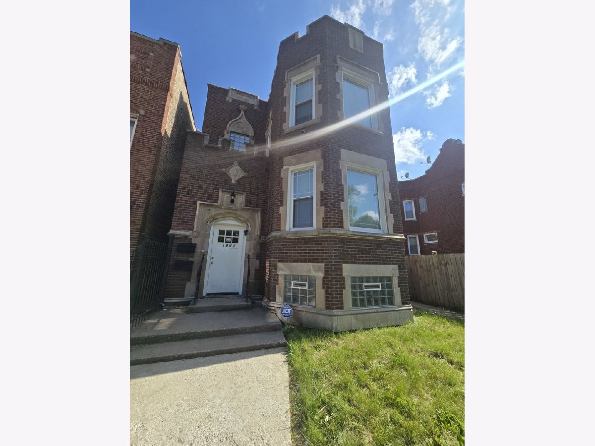  For Rent Chicago Illinois, 1847 Garfield