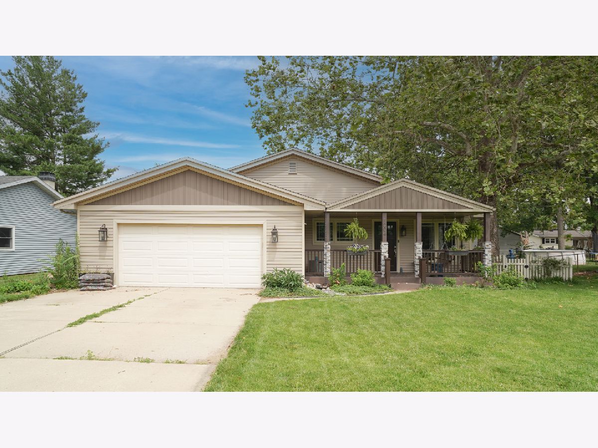  For Sale Mahomet Illinois, 1004 Division Street