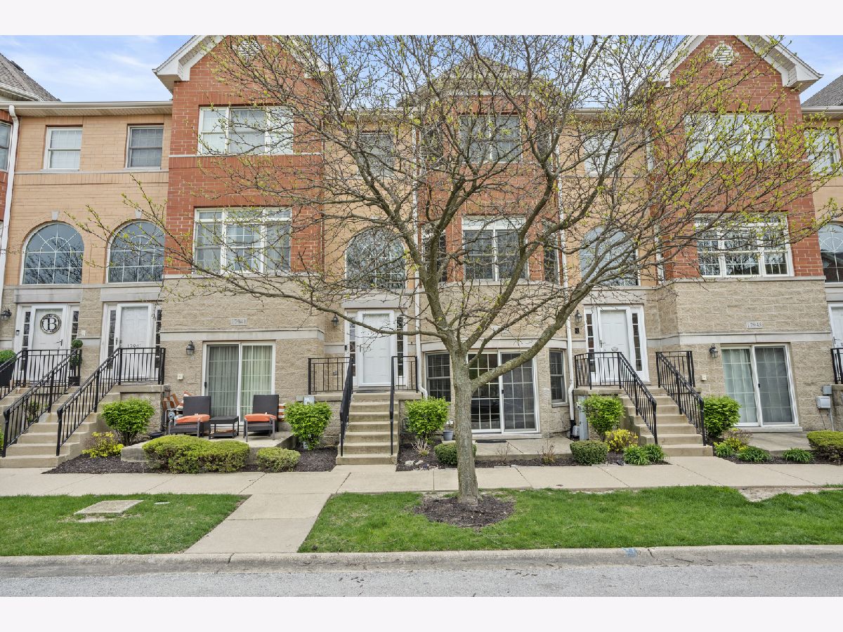  For Rent Orland Park Illinois, 17943 Fountain