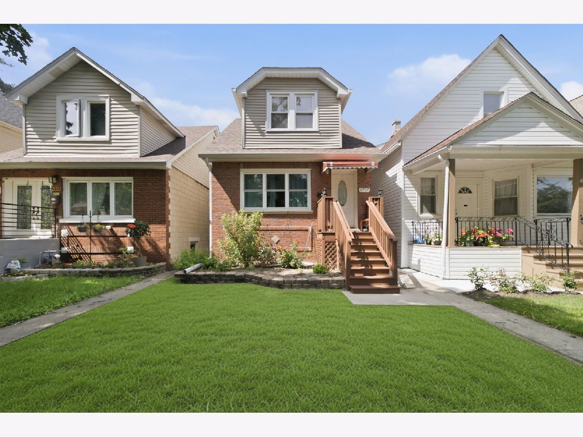  For Sale Berwyn Illinois, 6707 31st Street
