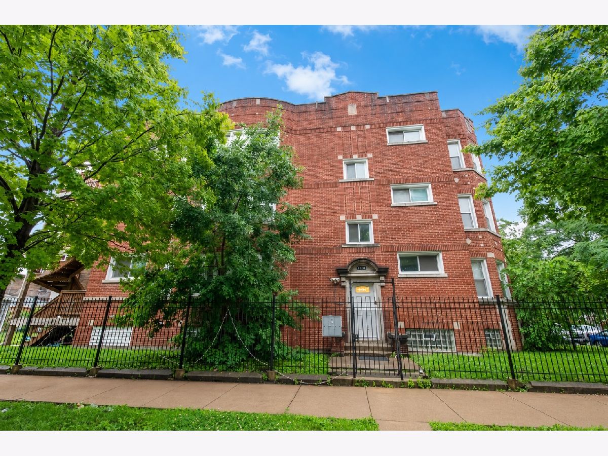  Rented Chicago Illinois, 8101 Throop
