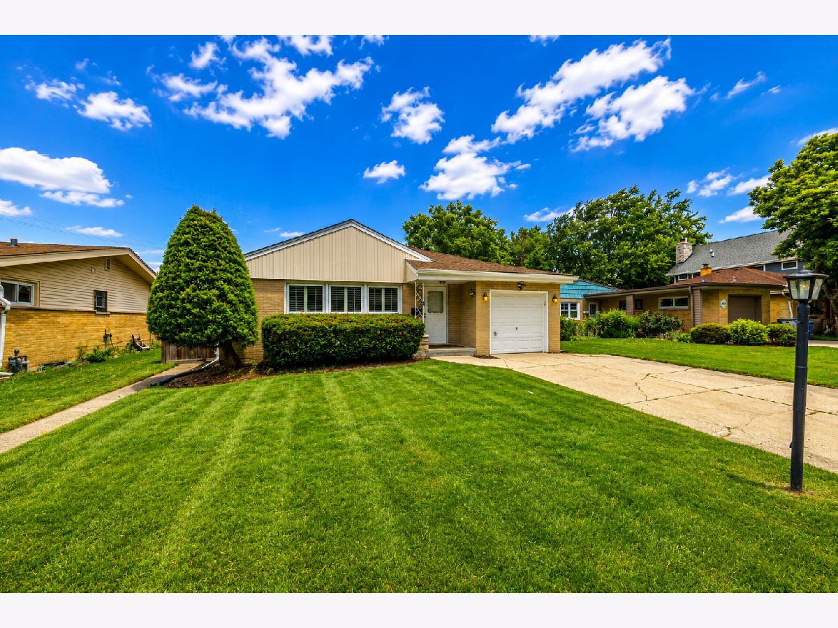  Rented Mount Prospect Illinois, 408 Albert