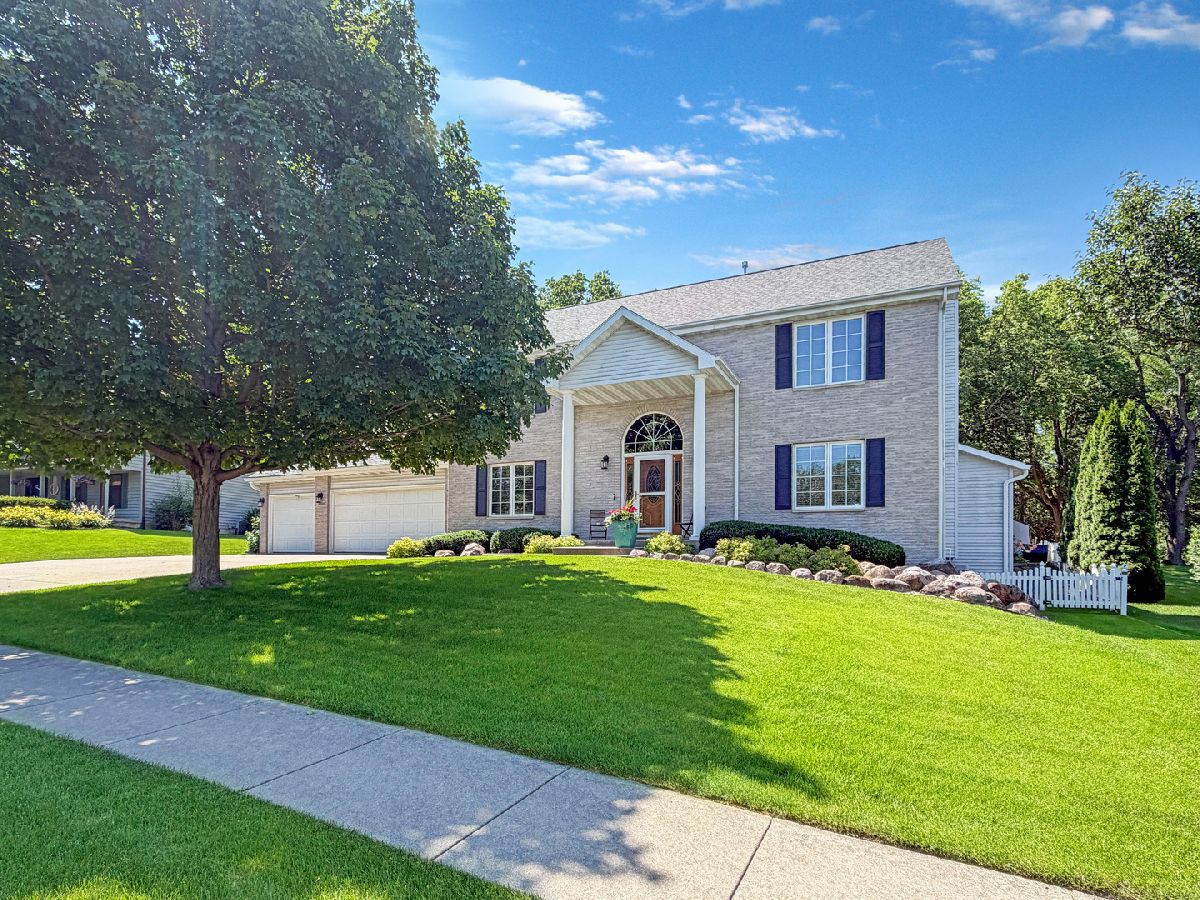  For Sale Freeport Illinois, 3005 Countryside Lane