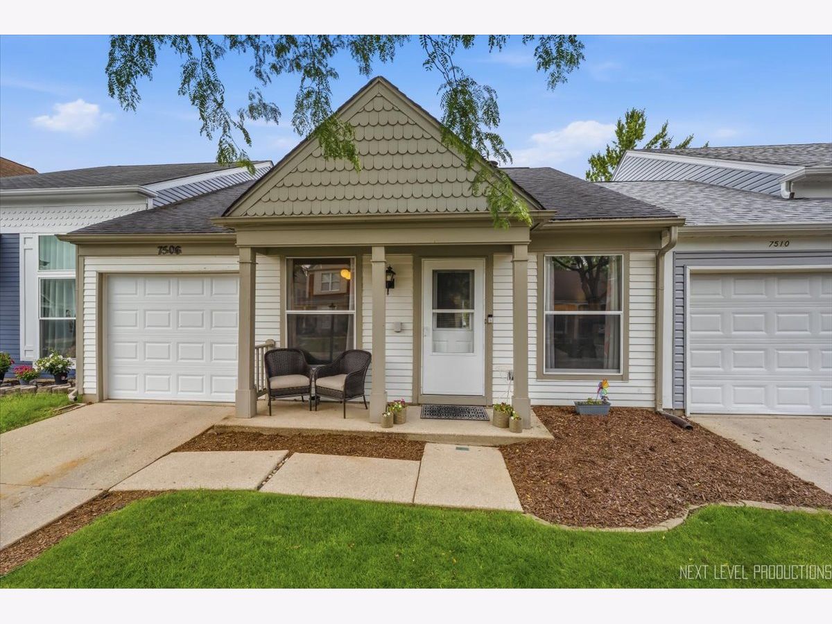  For Sale Hanover Park Illinois, 7506 Harrison Street