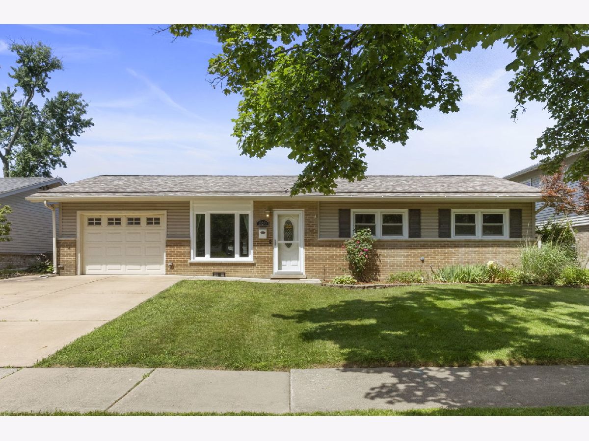  Sold Oak Forest Illinois, 15200 Oxford