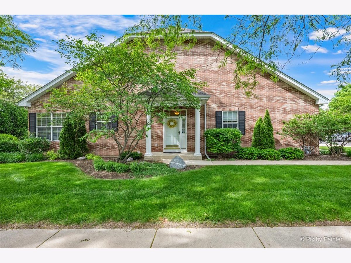  For Sale St Charles Illinois, 4093 Pheasant Court