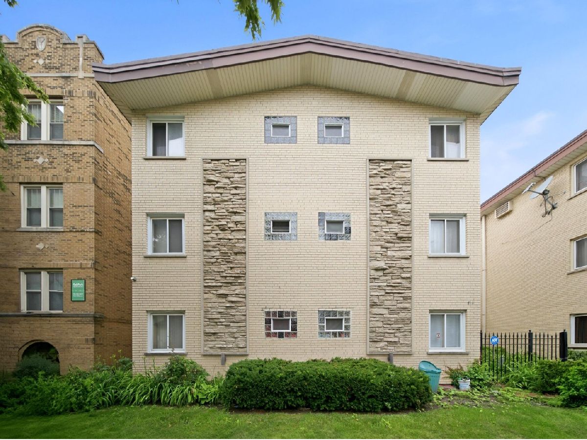  For Sale Oak Park Illinois, 714 Austin Boulevard