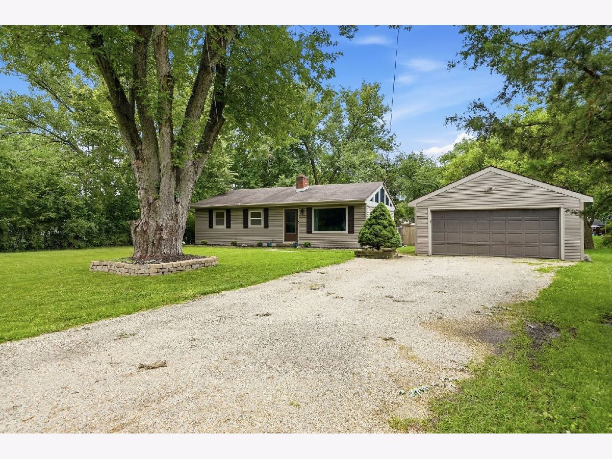 Homes For Sale Mcintosh Acres Wilmington Illinois, 8945 Teal Lane