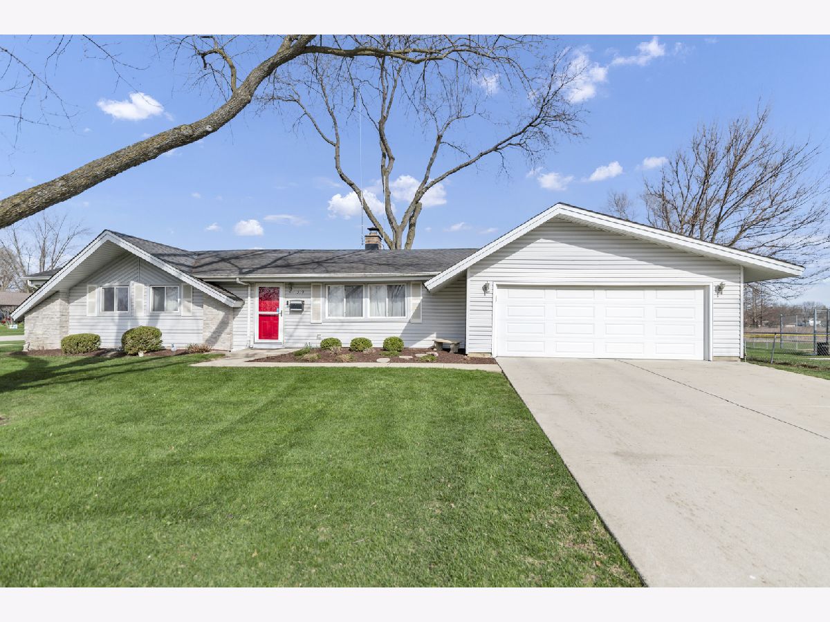 Homes & Condos & Townhomes Sold Weathersfield Schaumburg Illinois, 319 Braintree