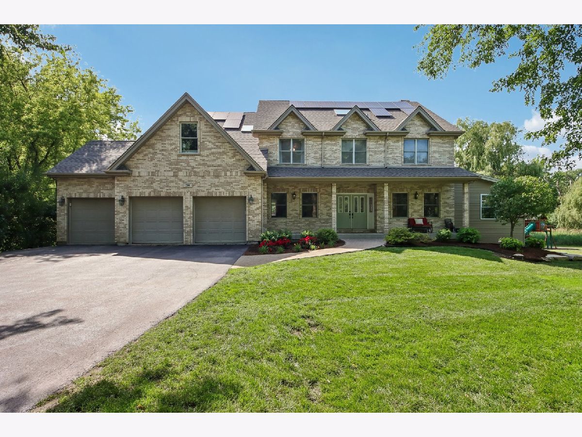 Homes For Sale Barrington Meadows Barrington Illinois, 374 Sharon Drive