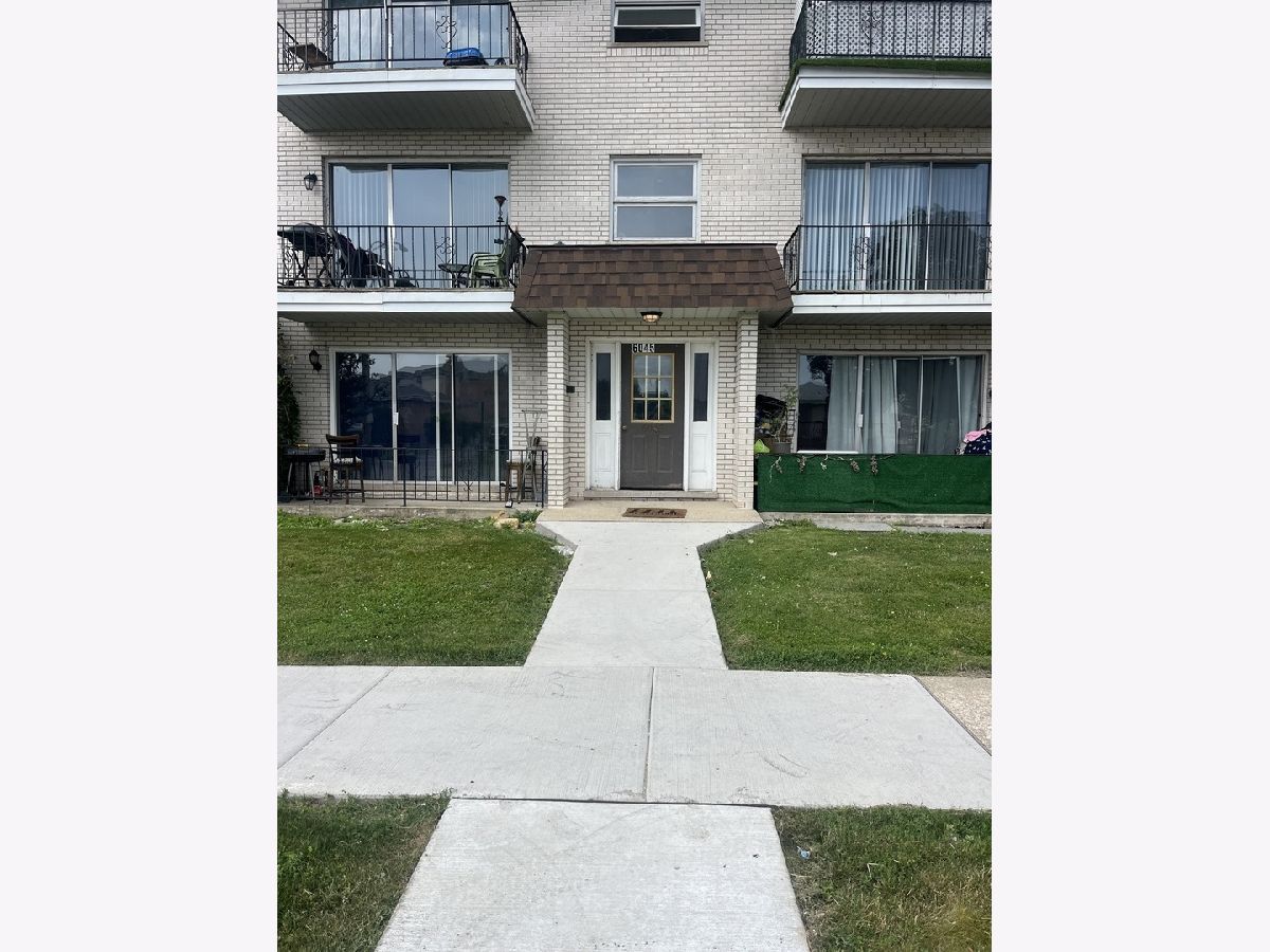  Rented Chicago Ridge Illinois, 6045 Marshall