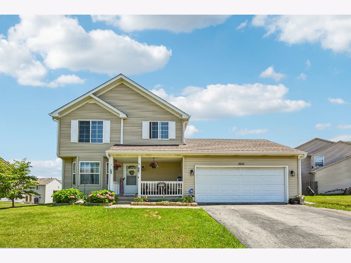  For Sale Zion Illinois, 2011 Sunset Court