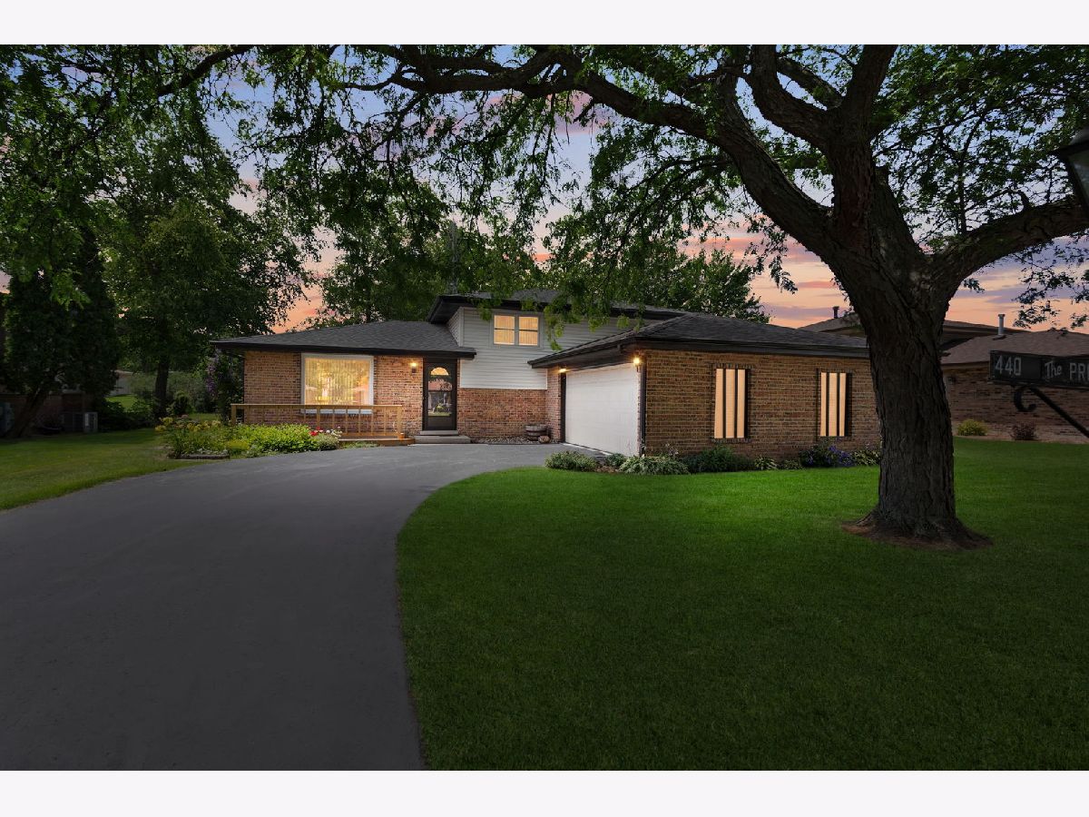  For Sale Peotone Illinois, 440 Manor Drive
