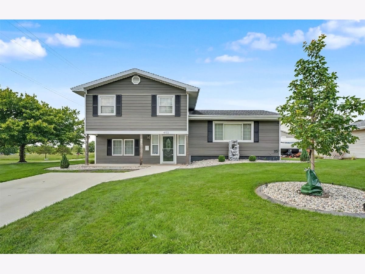  For Sale Paxton Illinois, 450 John Street