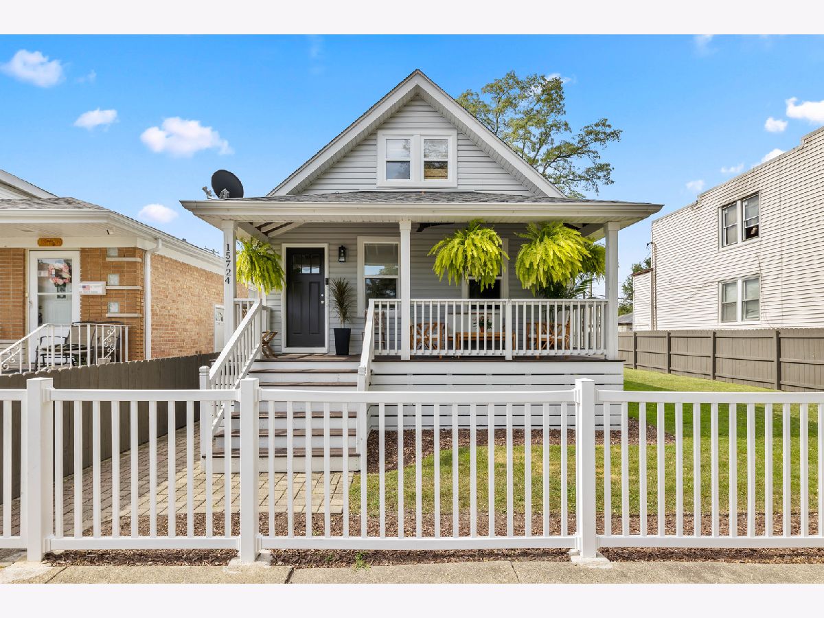  For Sale Harvey Illinois, 15724 Emerald Avenue