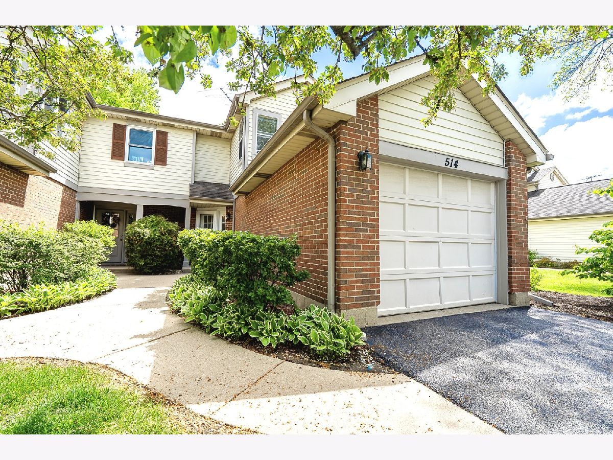 For Rent Arlington Heights Illinois, 514 Windgate