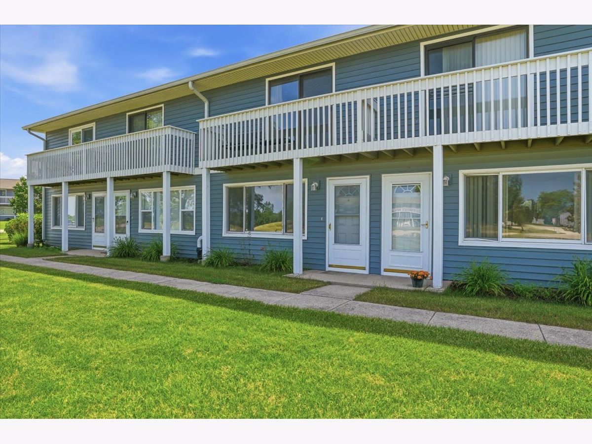  For Sale Gurnee Illinois, 34322 Birch Lane