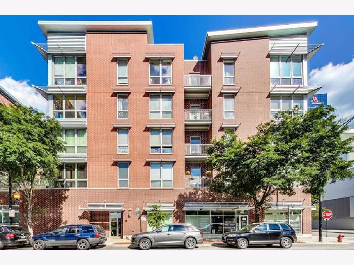  For Sale Chicago Illinois, 2035 Indiana Avenue