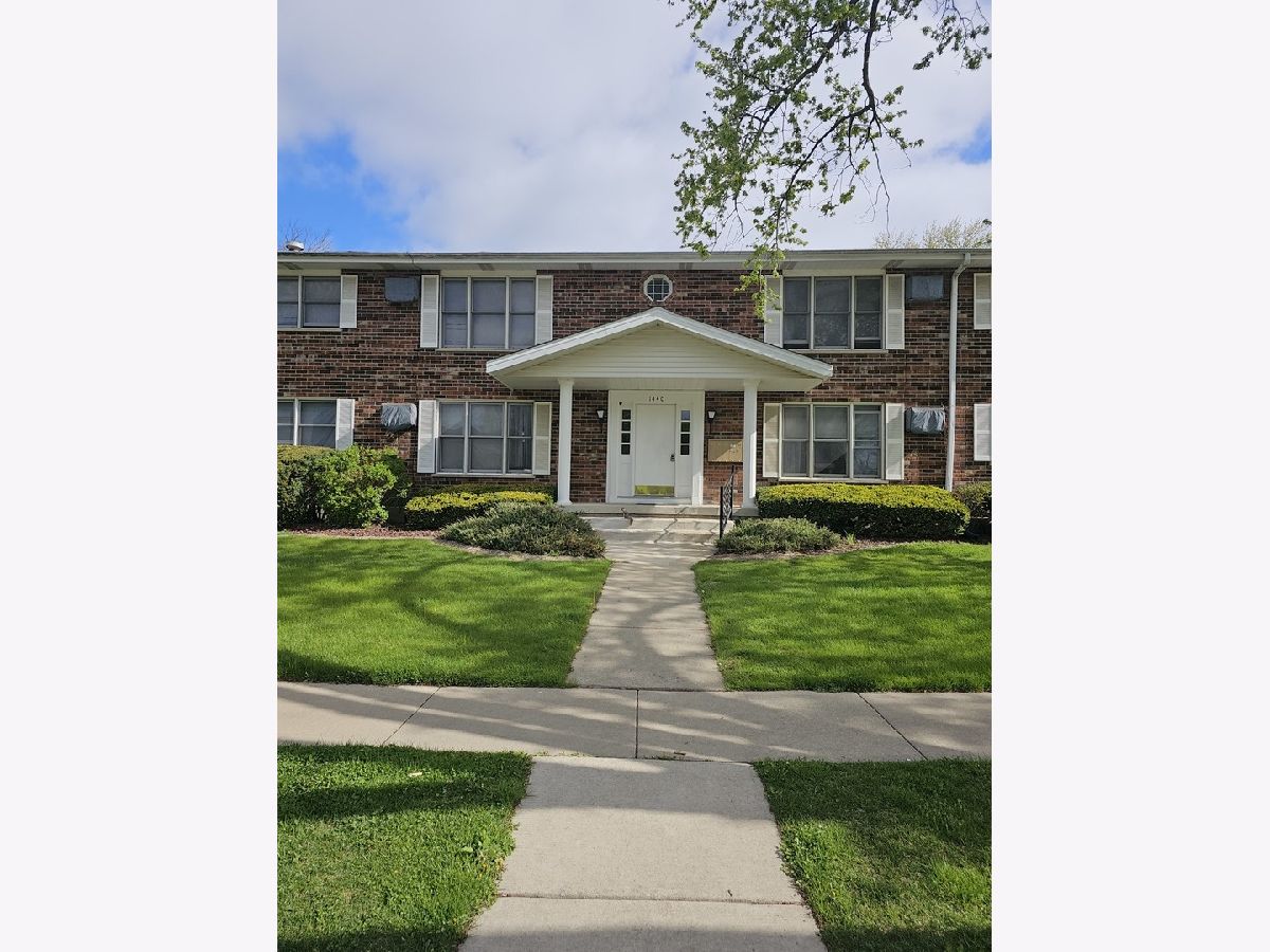  For Rent Elgin Illinois, 1440 Getzelman