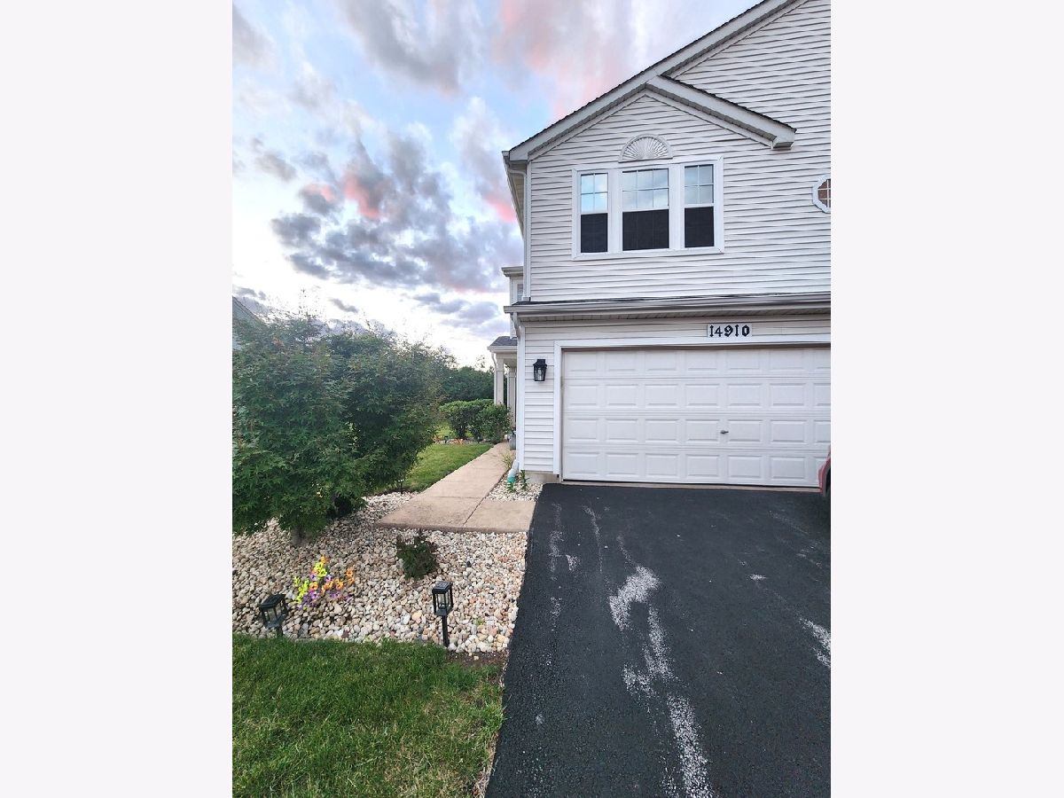  For Rent Lockport Illinois, 14910 Victoria