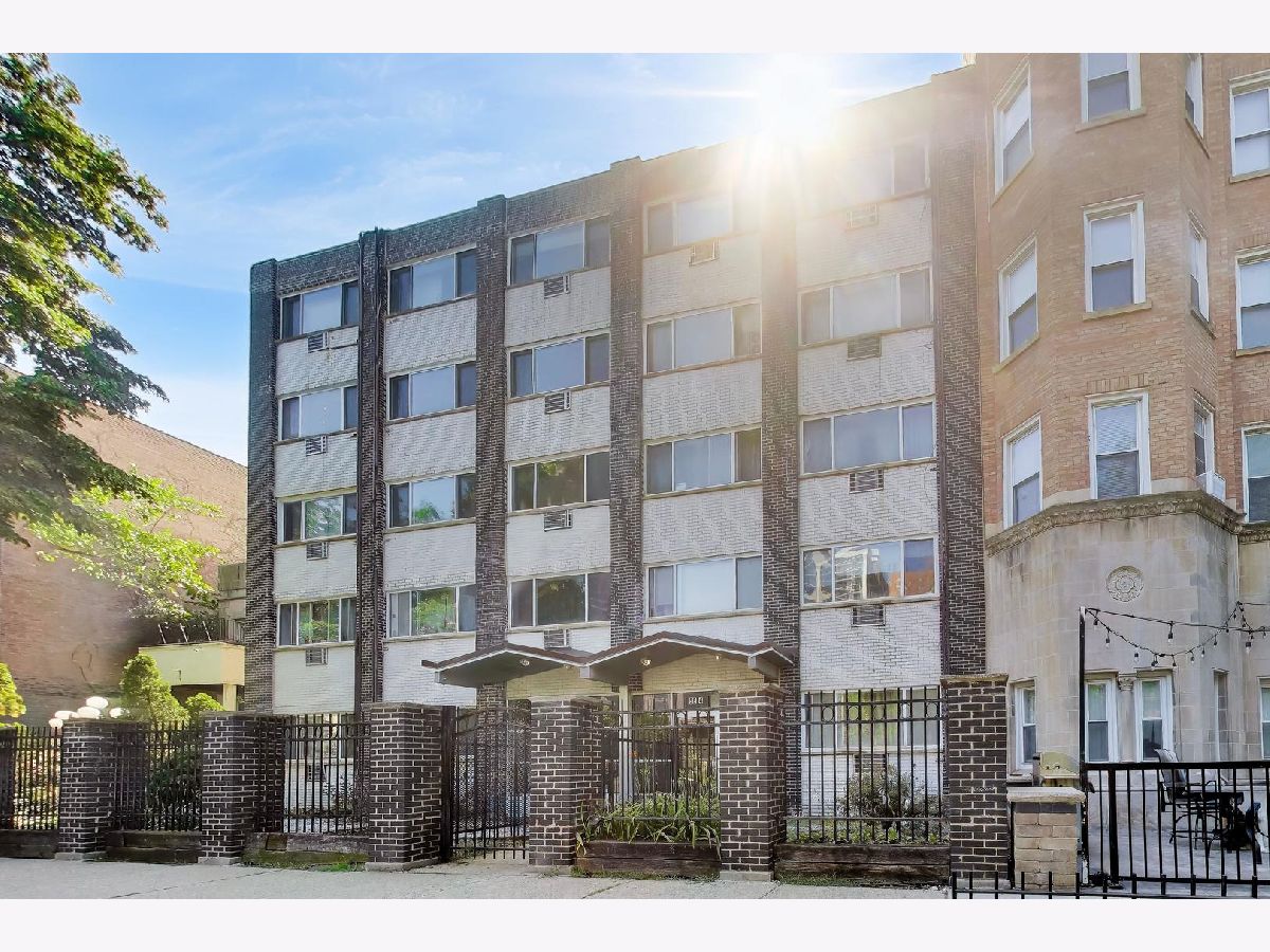  Rented Chicago Illinois, 5854 Kenmore