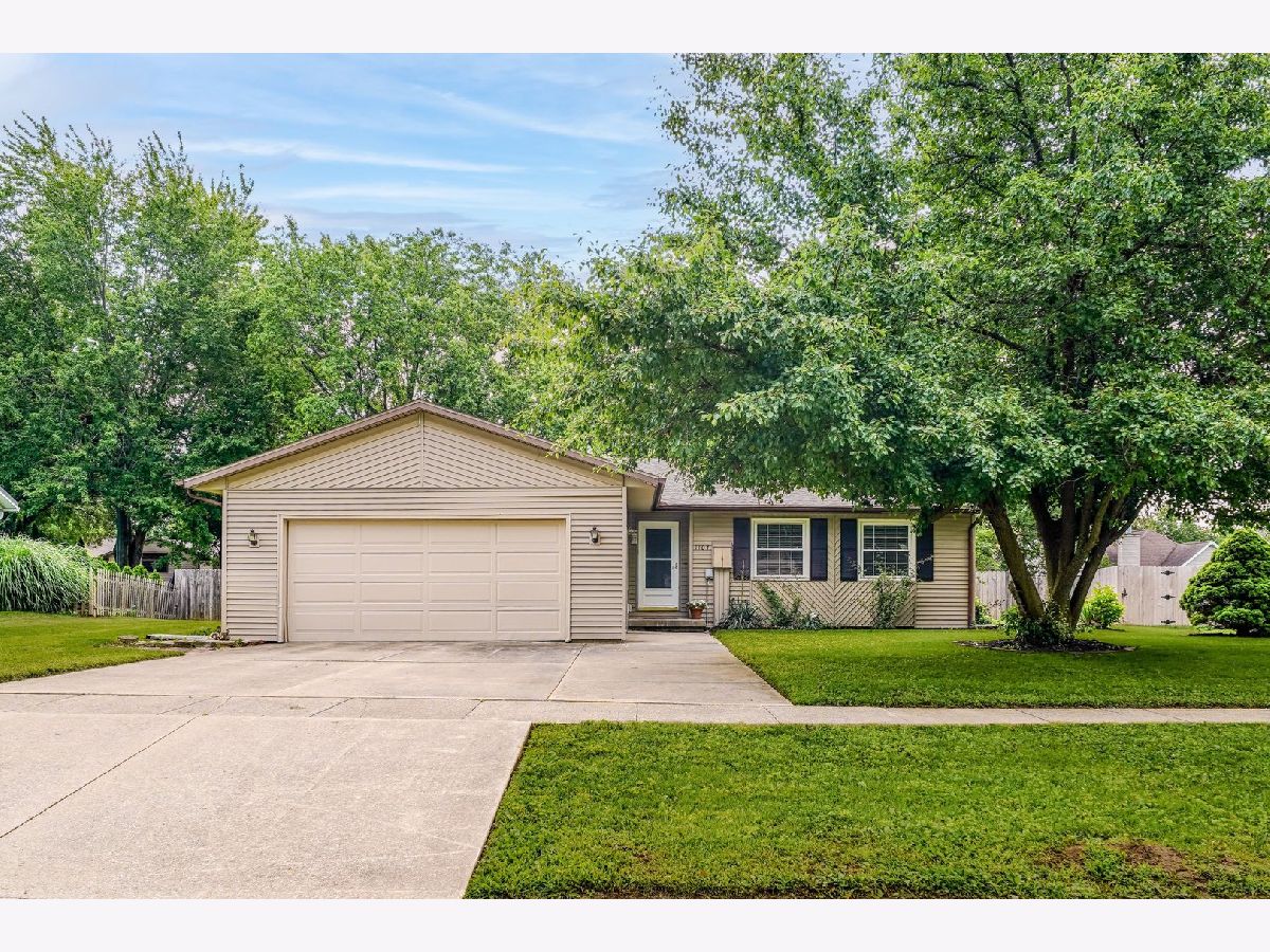  For Sale Mahomet Illinois, 1104 Marietta Drive