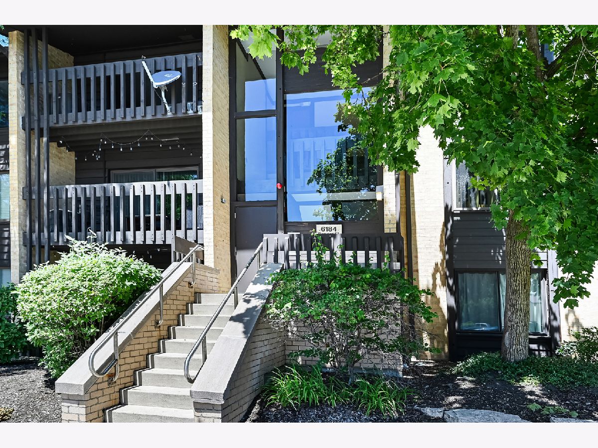  For Rent Willowbrook Illinois, 6184 Pinewood