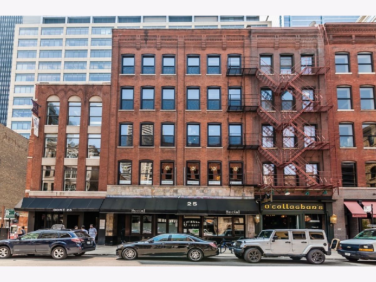 Rented Chicago Illinois, 25 Hubbard
