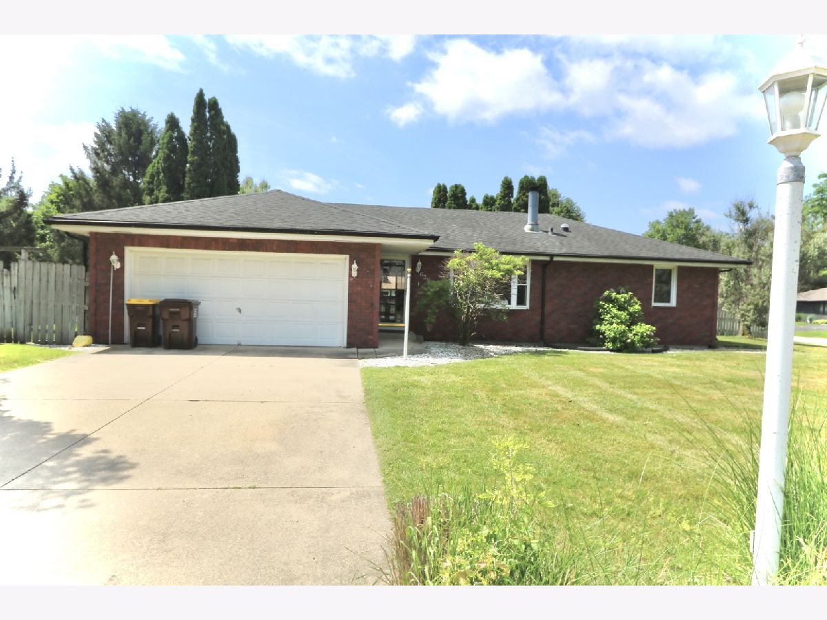  For Sale Machesney Park Illinois, 6300 Weathervane Lane