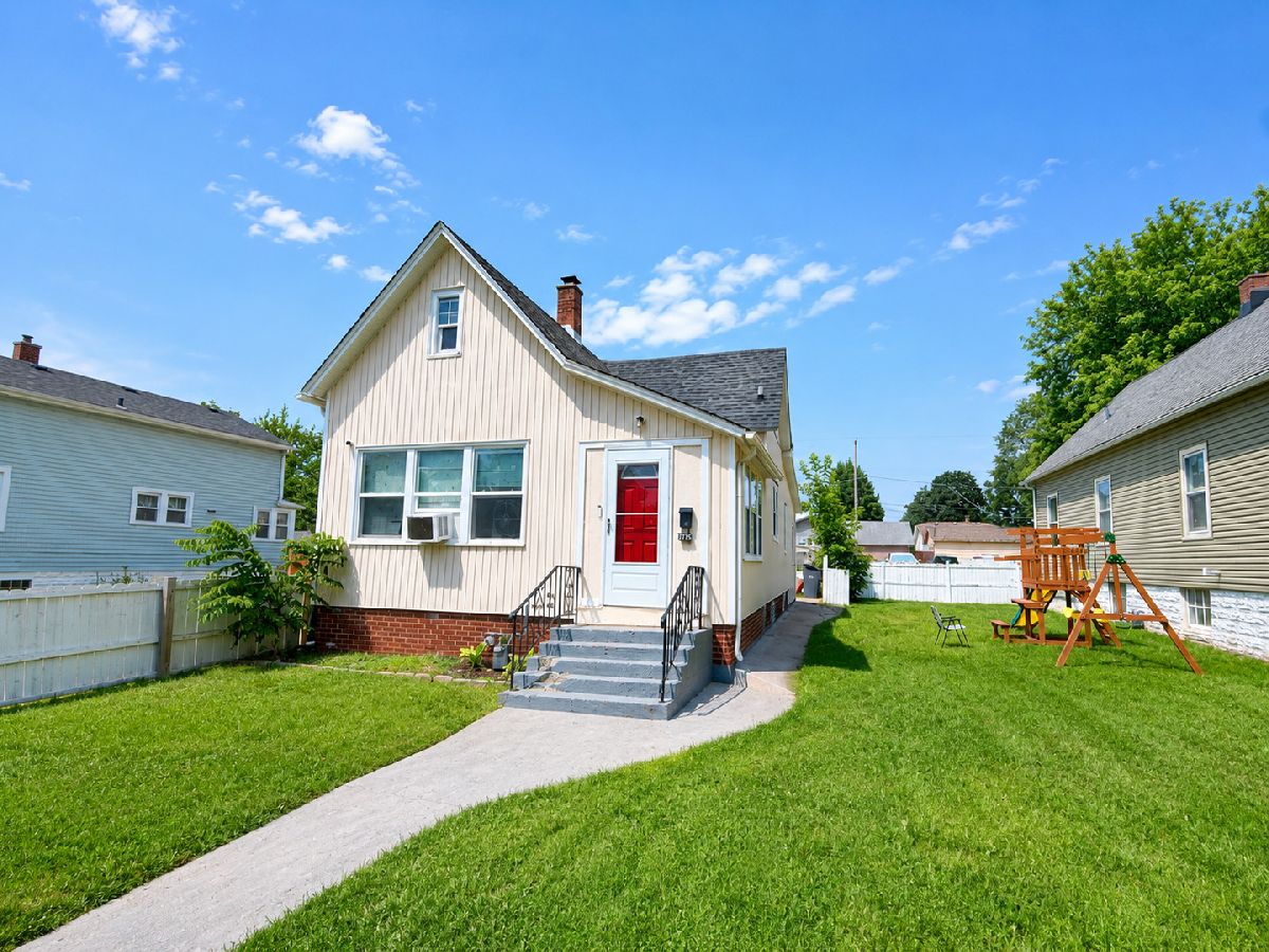  For Sale North Chicago Illinois, 1729 Jackson Street