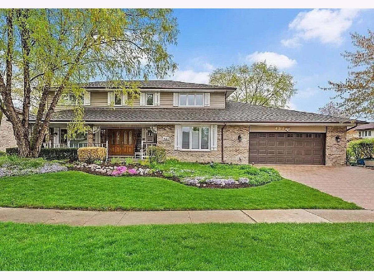  For Sale Willowbrook Illinois, 430 Waterford Drive