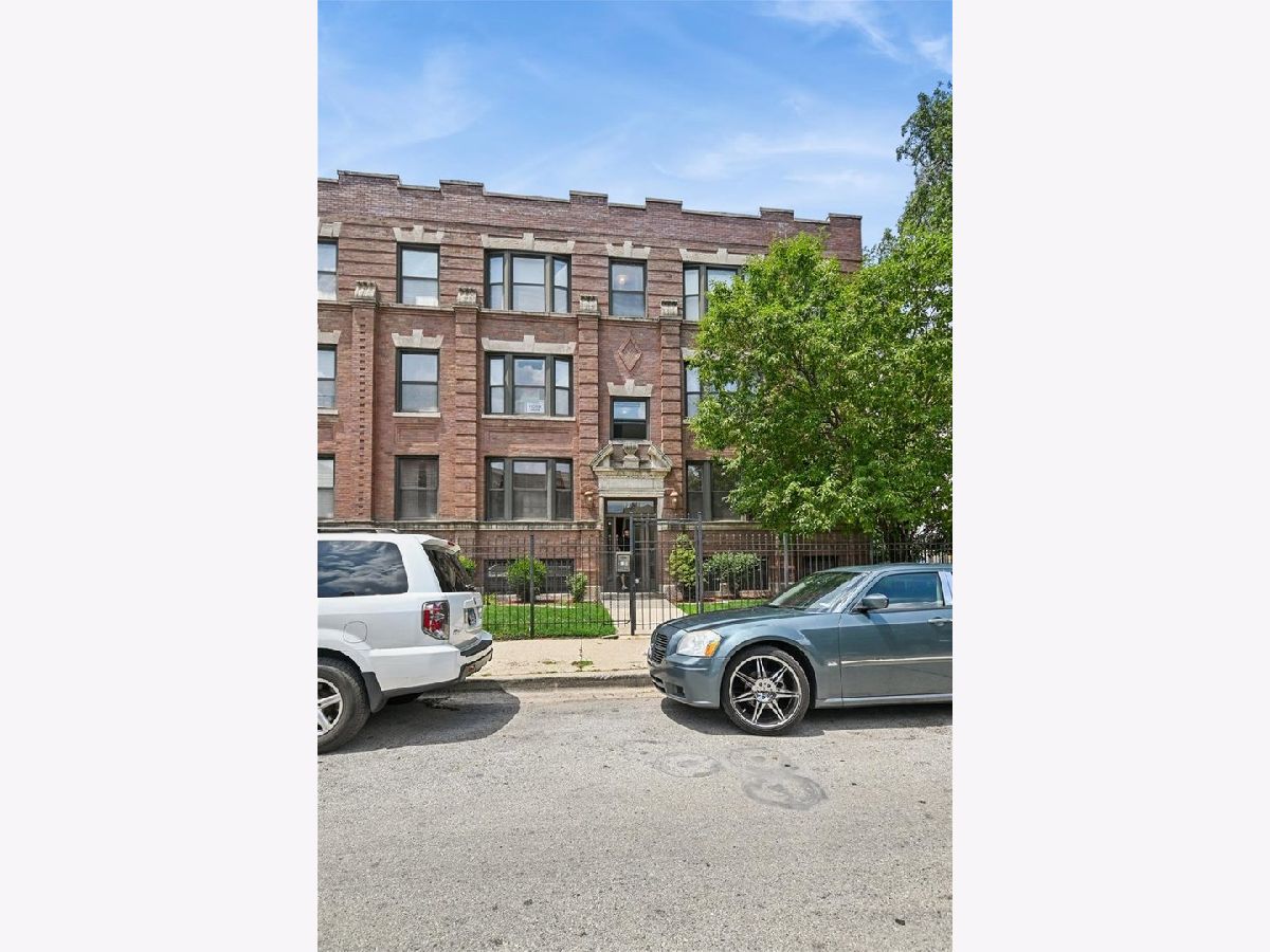  For Rent Chicago Illinois, 4220 Champlain