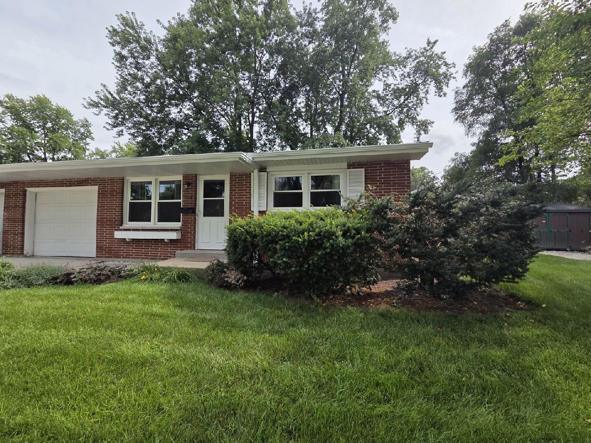  Rented Dekalb Illinois, 426 Fisk